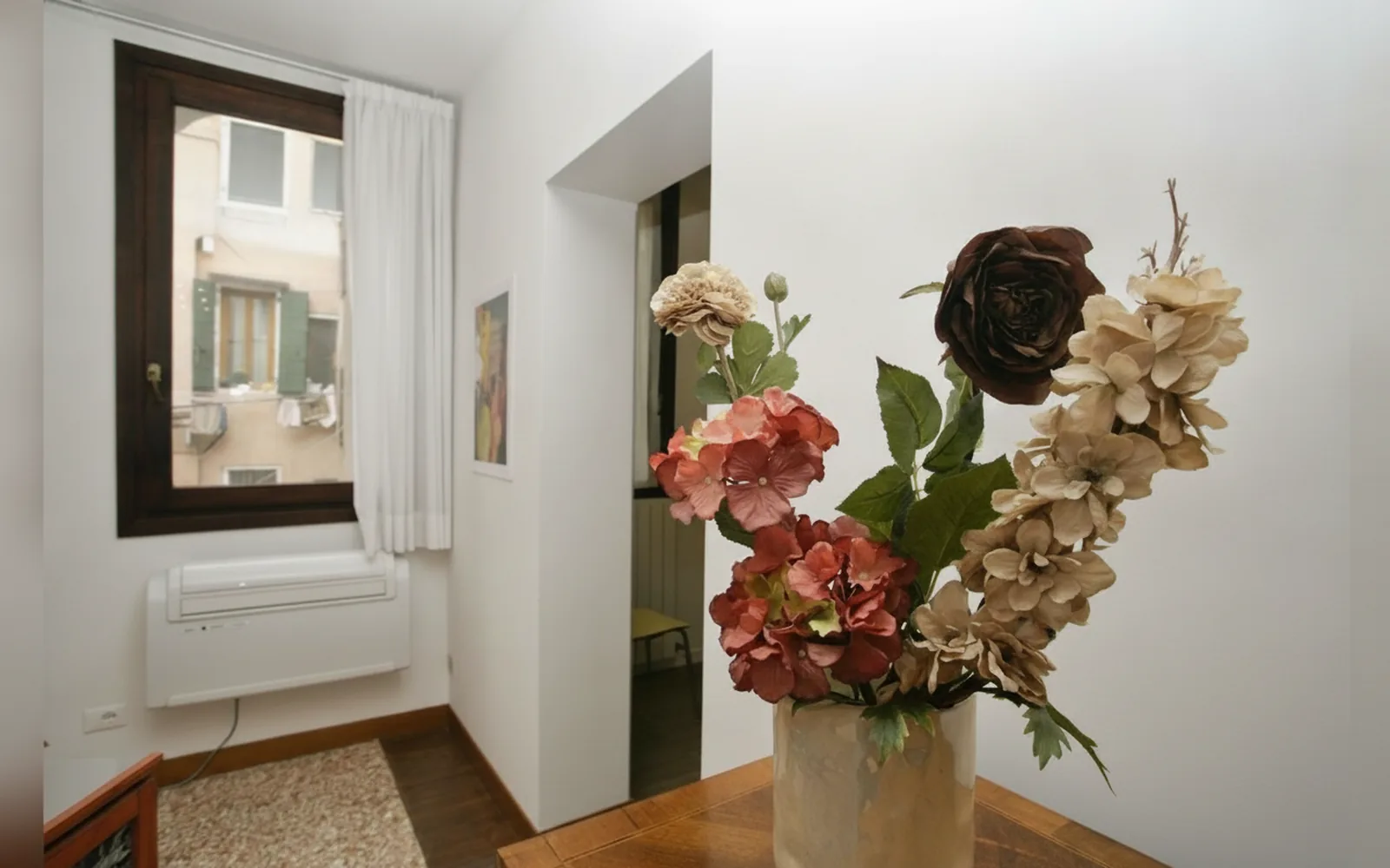 Camera con bagno privato — Cà dell'Ambasciatore, Venezia (Veneto) (foto 67)